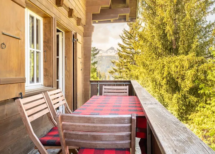 Am Sunne-egge Auf Bei Brienz Axalp